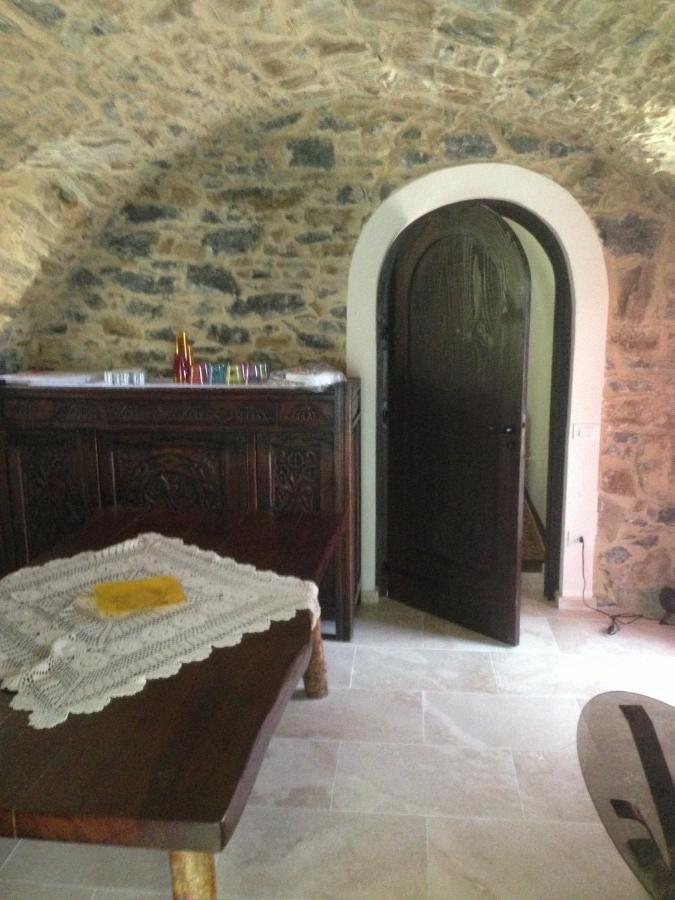 Agriturismo Osteria Du Barba Pe' - Casa Cassini Bordighera Eksteriør billede